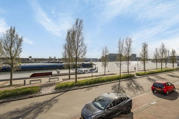 Maashaven N.z. 525, ROTTERDAM