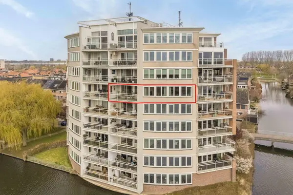 Barnsteenhof 100, RHOON