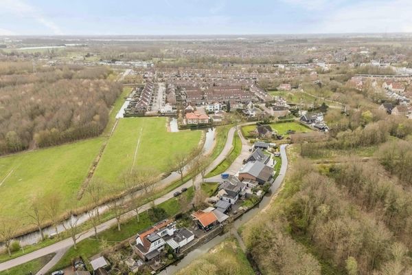 Slotvalkensteinsedijk 17, POORTUGAAL