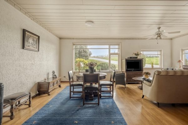 Slotvalkensteinsedijk 17, POORTUGAAL