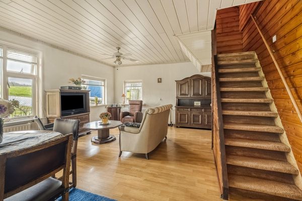 Slotvalkensteinsedijk 17, POORTUGAAL