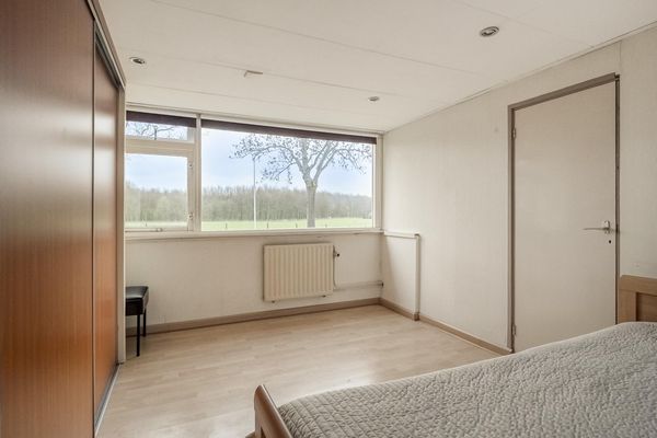 Slotvalkensteinsedijk 17, POORTUGAAL