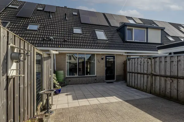 Mandolinehof 8, BARENDRECHT