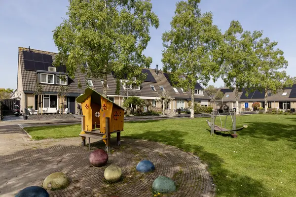 Mandolinehof 8, BARENDRECHT