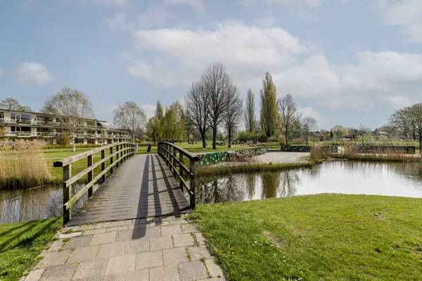 Mandolinehof 8, BARENDRECHT