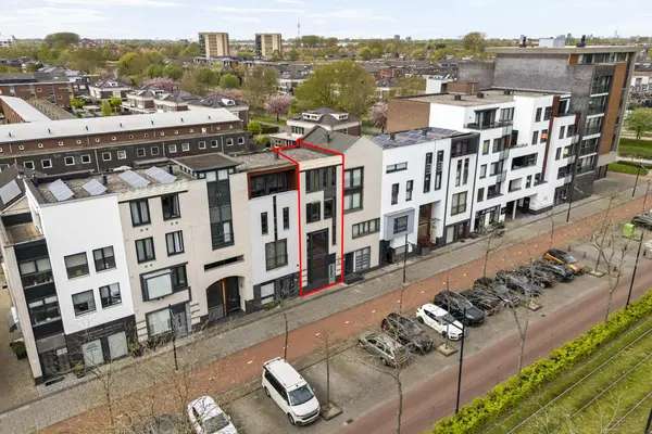 Avenue Carnisse 72, BARENDRECHT