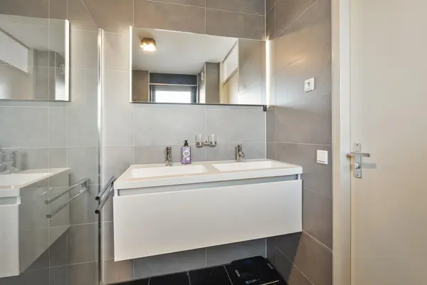 Avenue Carnisse 72, BARENDRECHT