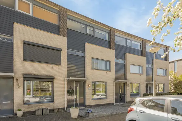 Sluisleede 43, BARENDRECHT