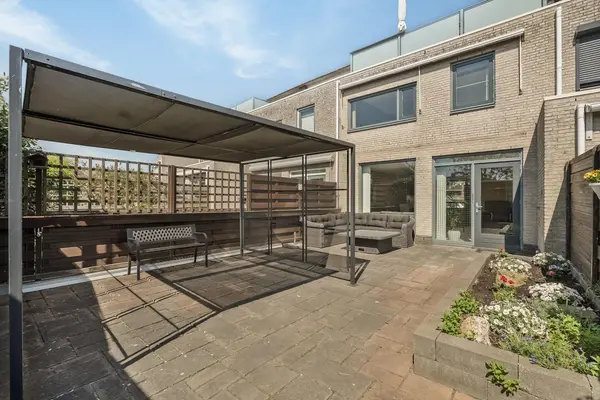 Sluisleede 43, BARENDRECHT