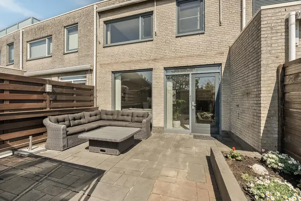 Sluisleede 43, BARENDRECHT