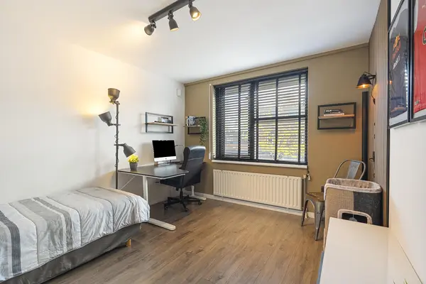 Vossermeer 8, BARENDRECHT