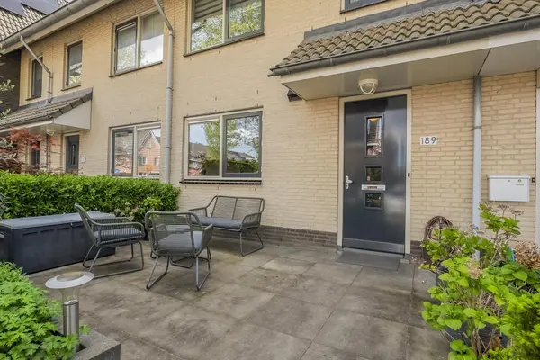Vrijenburglaan 189, BARENDRECHT