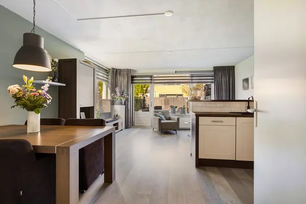 Sikkelwei 20, BARENDRECHT