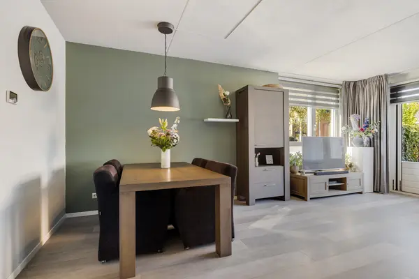 Sikkelwei 20, BARENDRECHT