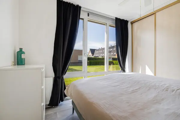 Sikkelwei 20, BARENDRECHT