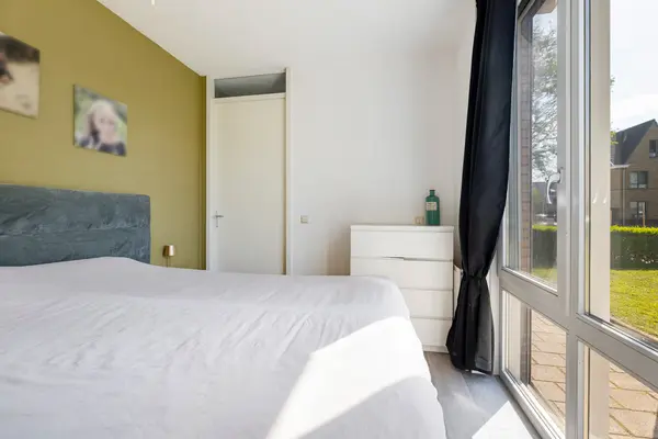 Sikkelwei 20, BARENDRECHT