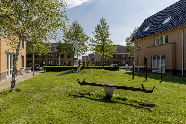 Sikkelwei 20, BARENDRECHT