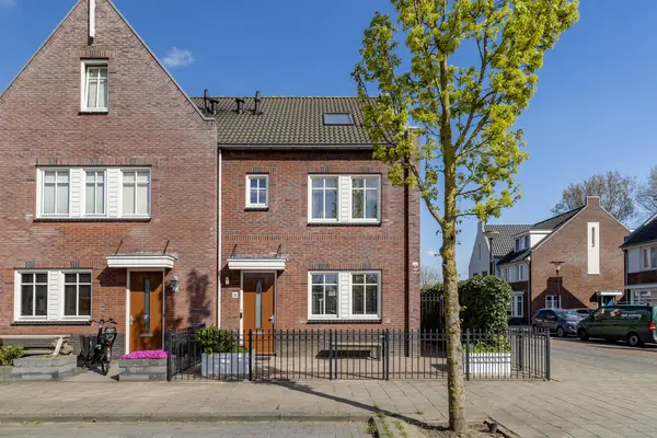 Grenenhout 32, BARENDRECHT