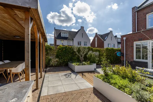 Grenenhout 32, BARENDRECHT