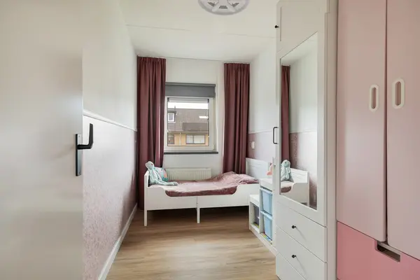 Van Eesterenveld 20, BARENDRECHT