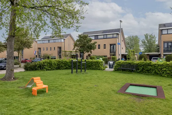 Van Eesterenveld 20, BARENDRECHT