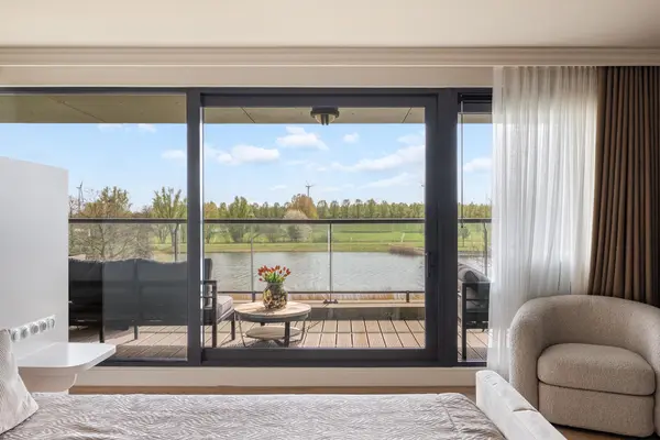Weerkant 150, BARENDRECHT