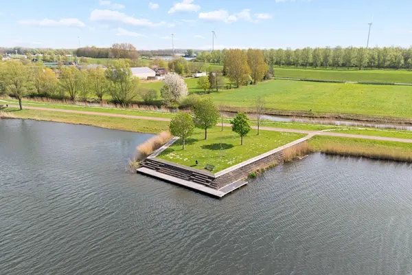Weerkant 150, BARENDRECHT