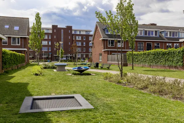 Den Otterleede 17, BARENDRECHT
