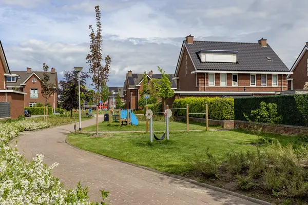 Den Otterleede 17, BARENDRECHT