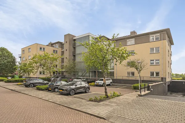 Kroon 20, RHOON