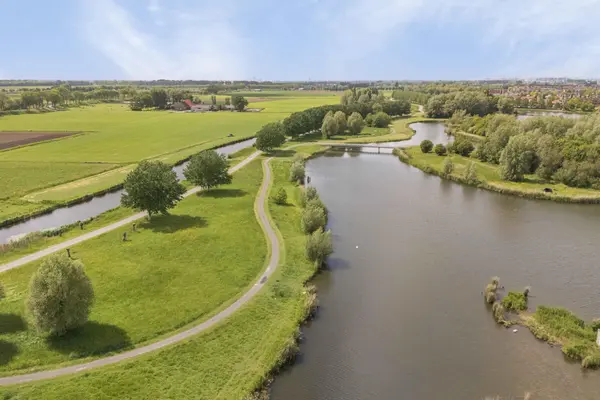 Kroon 20, RHOON