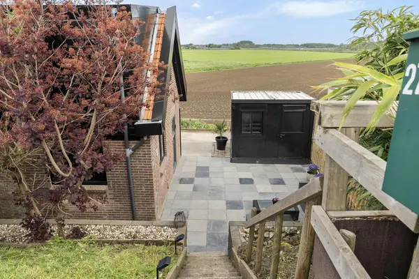 Lindtsedijk 275, ZWIJNDRECHT