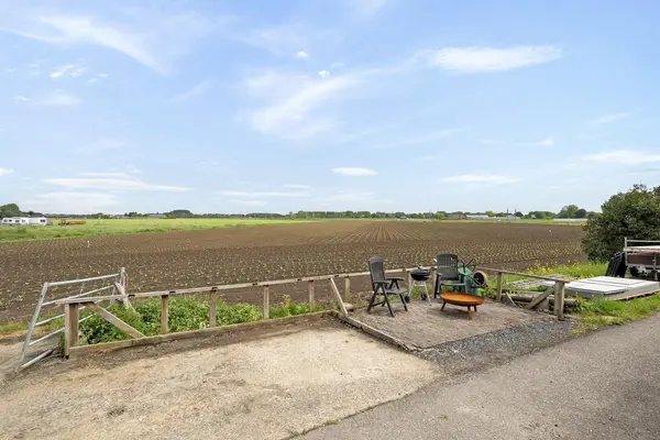 Lindtsedijk 275, ZWIJNDRECHT