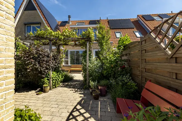 Riedertuin 51, BARENDRECHT