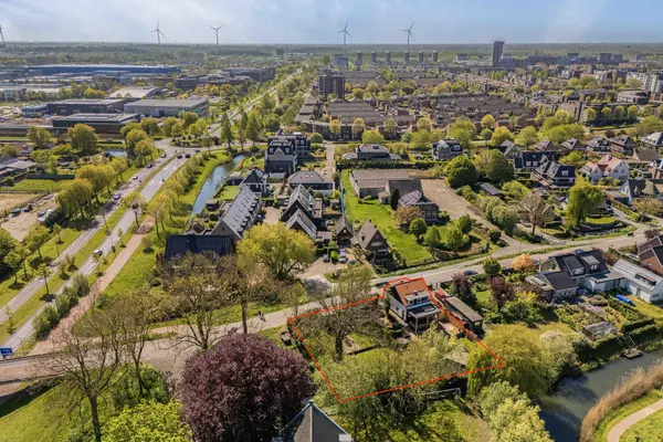 Voordijk 390, BARENDRECHT