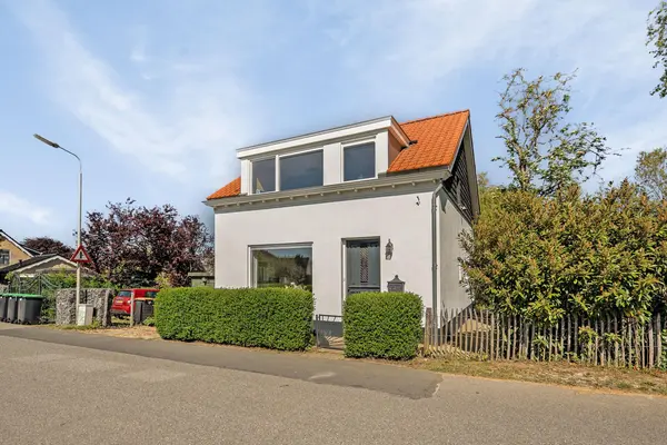 Voordijk 390, BARENDRECHT