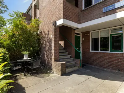Foto 5 van Spiegelnisserstraat 1