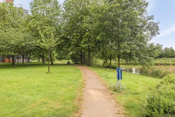Randmeer 45, BARENDRECHT