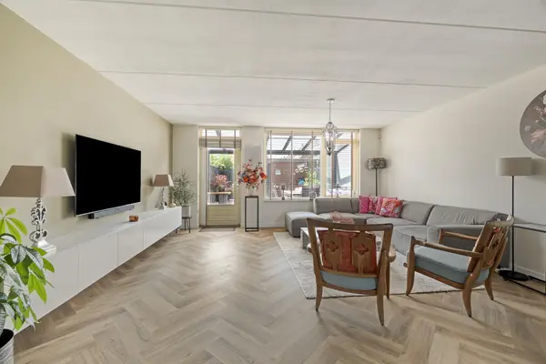 Kröllerhaven 23, BARENDRECHT