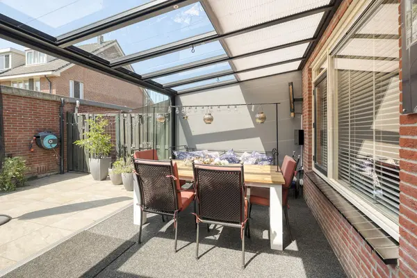 Kröllerhaven 23, BARENDRECHT