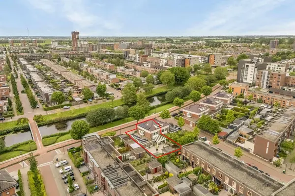 Meerwedesingel 70, BARENDRECHT