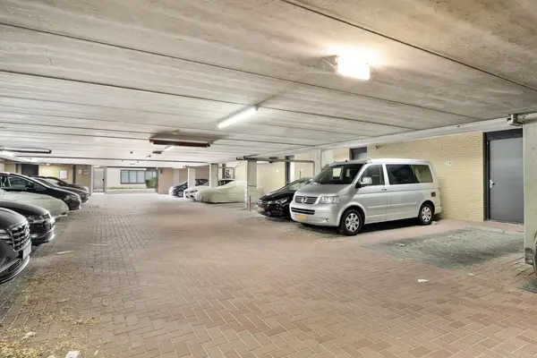 Zwijnenburg 9, BARENDRECHT