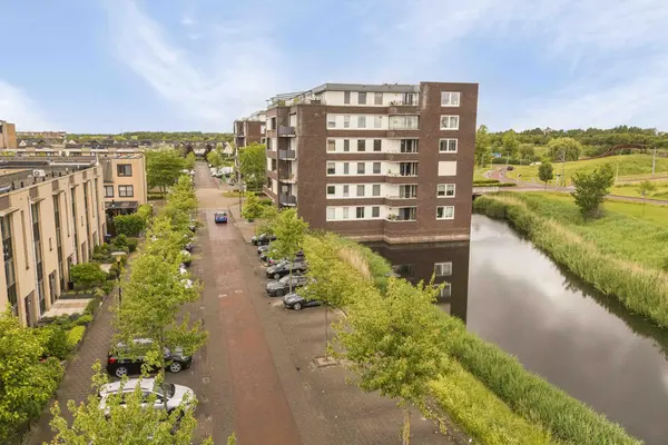 Vossenburg 88, BARENDRECHT