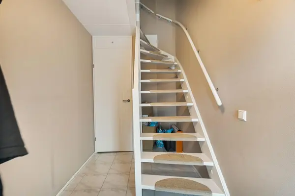 Lijsterbeswede 121, BARENDRECHT