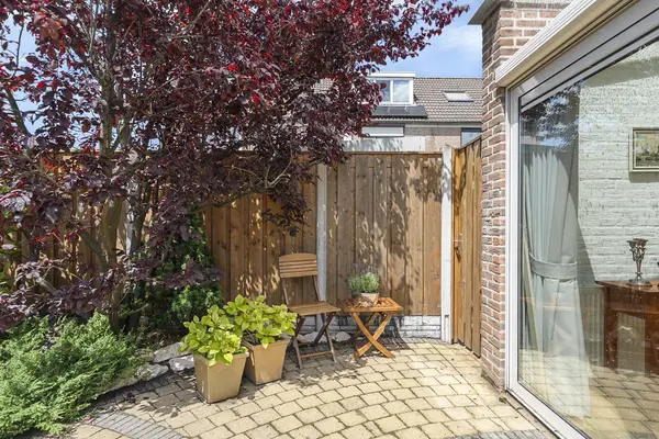 Van Brakelvliet 10, BARENDRECHT