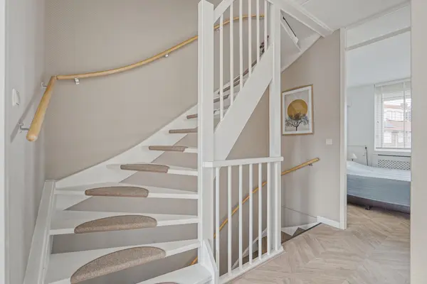 Regenboog 28, RHOON