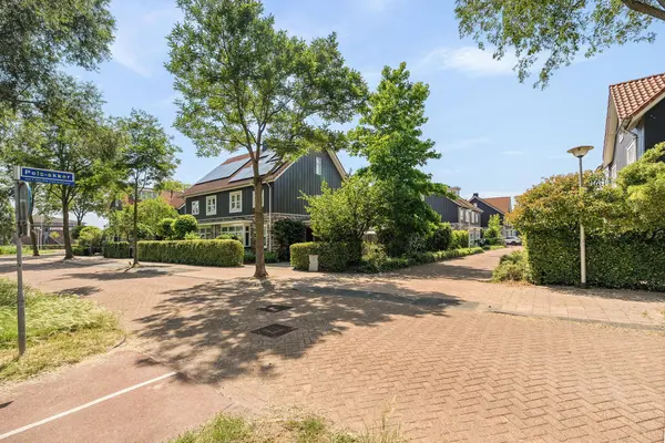 Pols-akker 20, BARENDRECHT