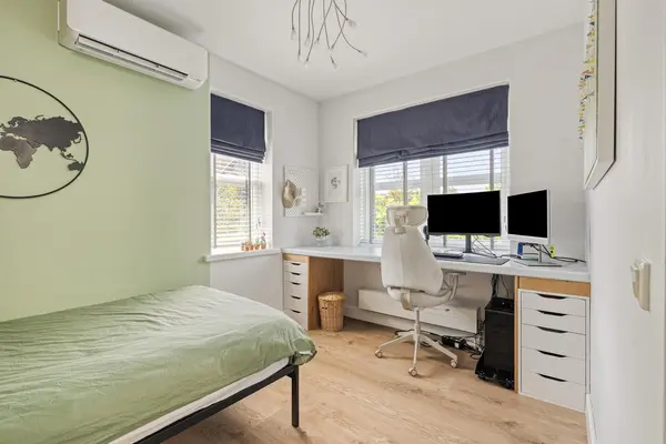 Pols-akker 20, BARENDRECHT