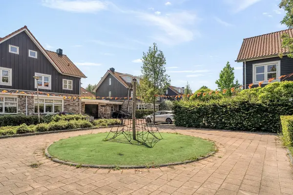Pols-akker 20, BARENDRECHT