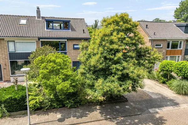 Maasstraat 10, BARENDRECHT